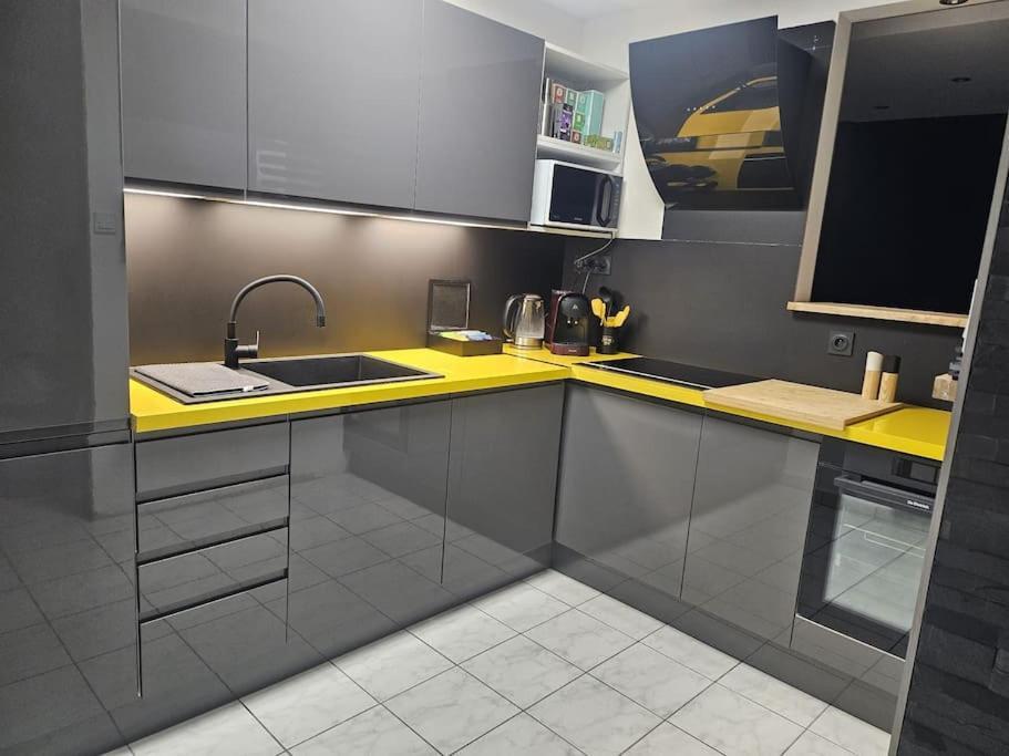 Appartement クリューズ エクステリア 写真